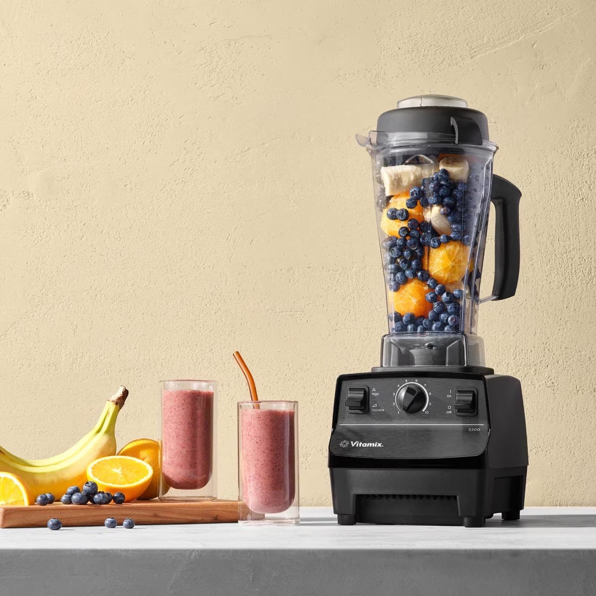 5200 Standard Blender