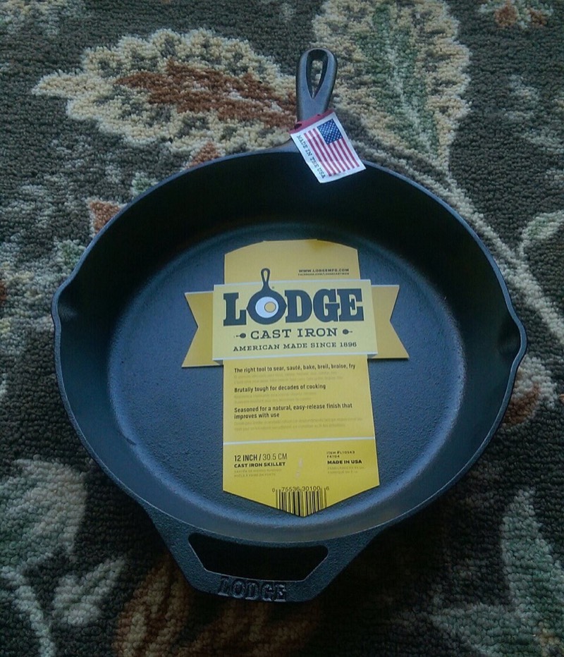 Cast Iron Skillet, 10.25"